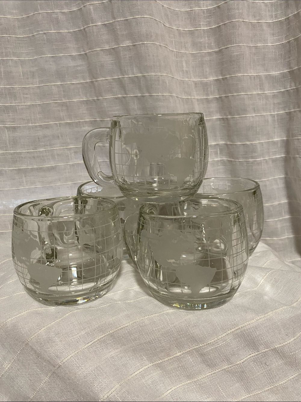 Etched Globe Nestles 1974 Glass Mug Set - 5 Piece